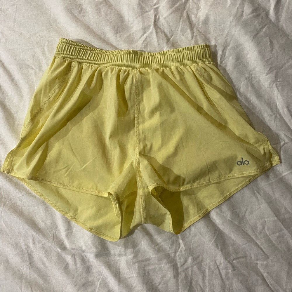 Alo Running Shorts S Yellow